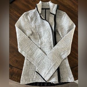 Lululemon Define Jacket size 4